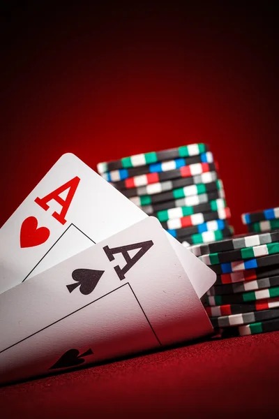 monperatoto login app showing live-dealer blackjack table on mobile screen with low-data streaming indicator